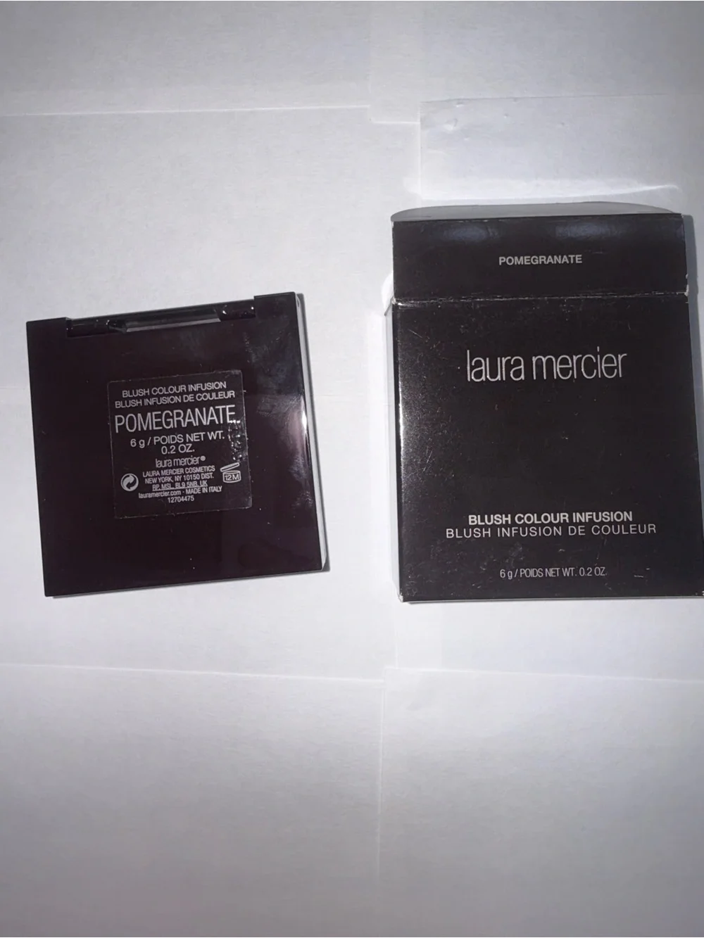 laura mercier Pomegranate Pink Powder Blush